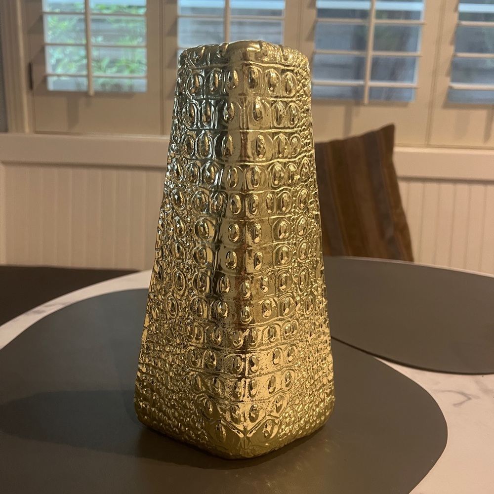 Michael Aram Gold Crocodile Pattern Vase
